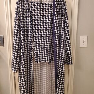 Houndstooth Patterned Long Cardigan And LEggings Set